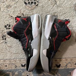 Men’s Jordan Flight Shoes! Size 13! Great Condition!